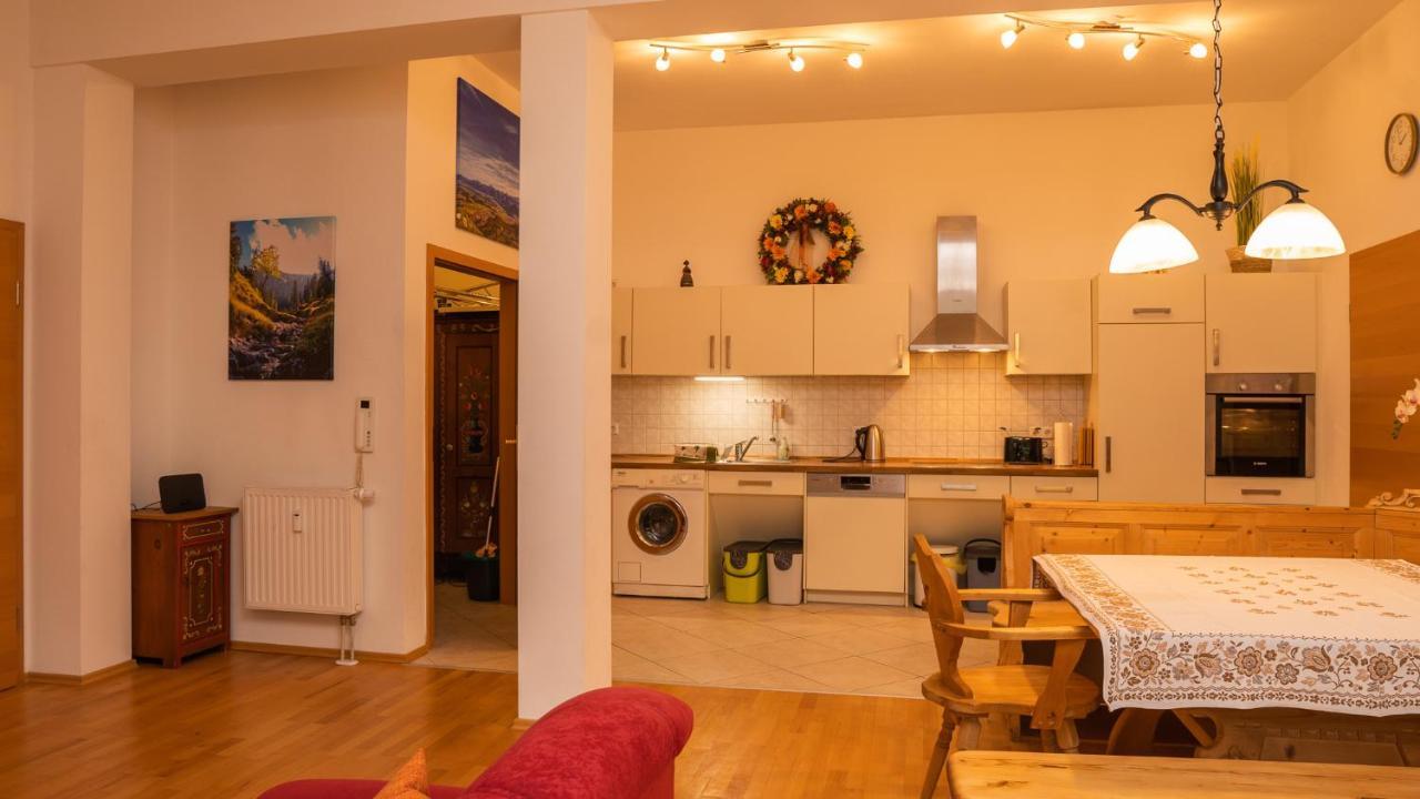 Schone Eigentumswohnung In Der Altstadt Mit Terrasse Apartment Fussen